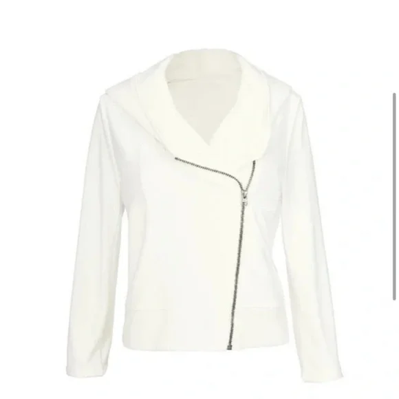 CAbi Debut Front Zip Hoodie | Jacket Style Number 6254 - Picture 2 of 6